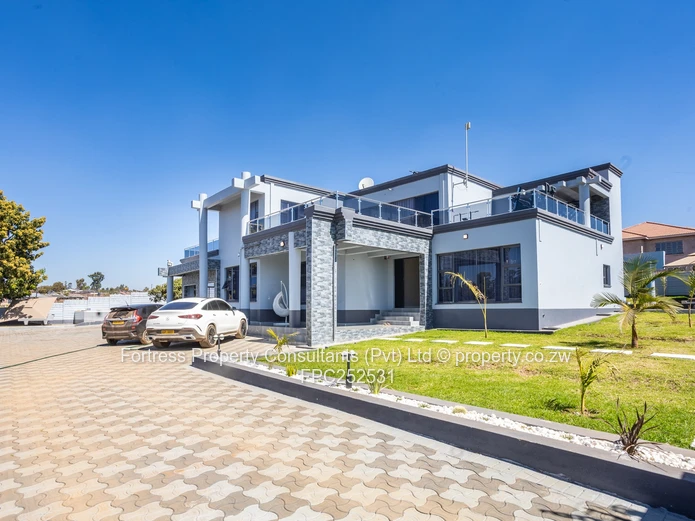 Upmarket Real Estate 