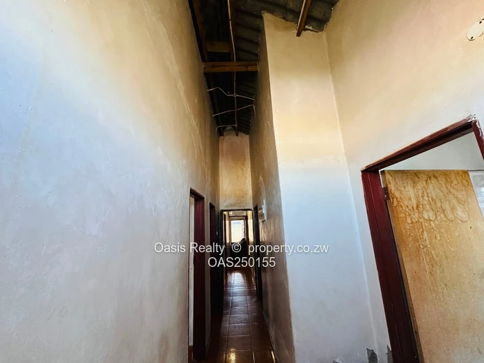 FOR SALE | 5-Bedroom Family Home | Southlea Park, Harare | USD 36,000 (Sole Mandate)