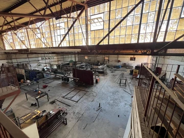 Warehouse & Factory