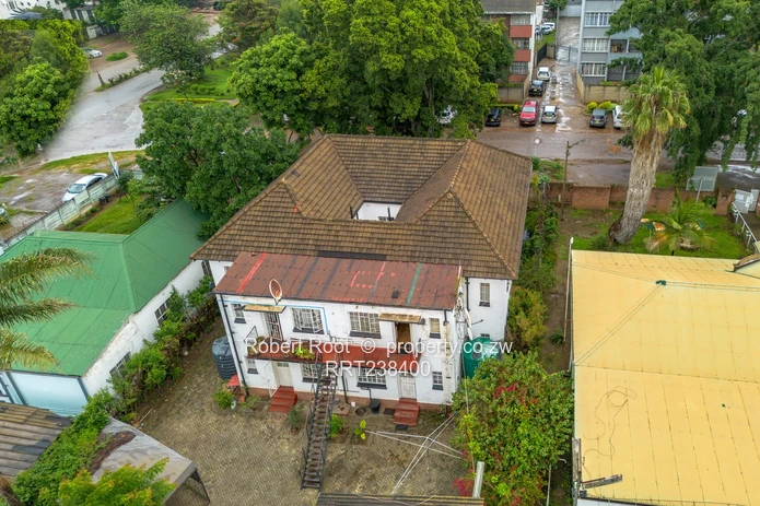 Flat For Sale (Sole Mandate)