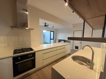 3 Bedroom Garden Flat