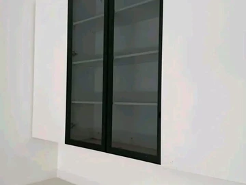 2 Bedroom Flat & Apartment