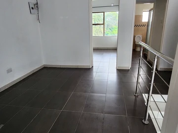 3 Bedroom Garden Flat