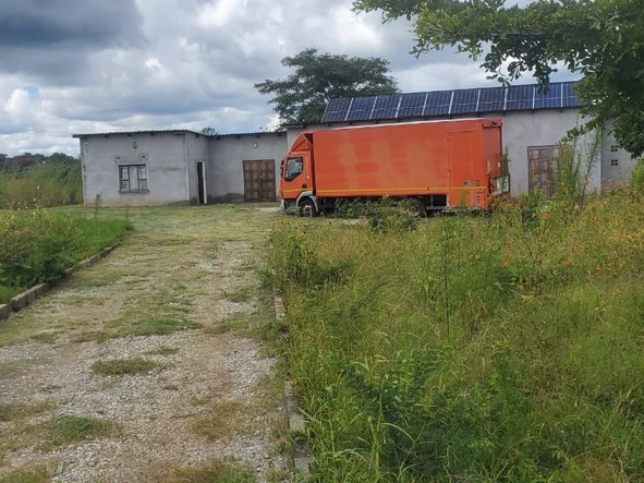 Farm & Agricultural Land