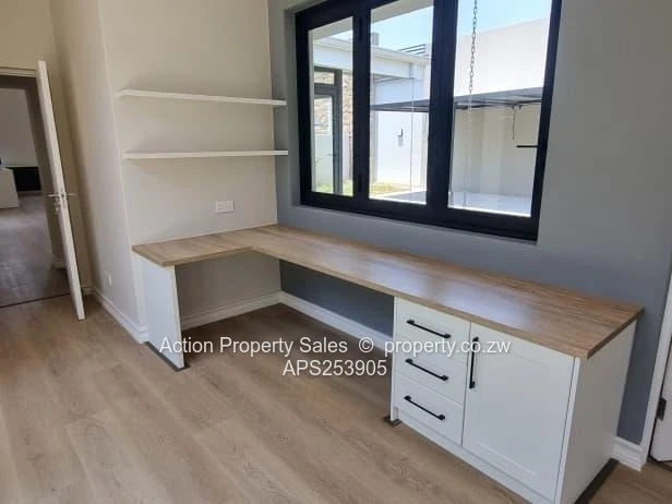 Luxurious Townhouse For Sale In Newlands 
