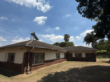 4 Bedroom House