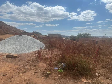 Prime Commercial Land for Sale in Kambuzuma, Harare!