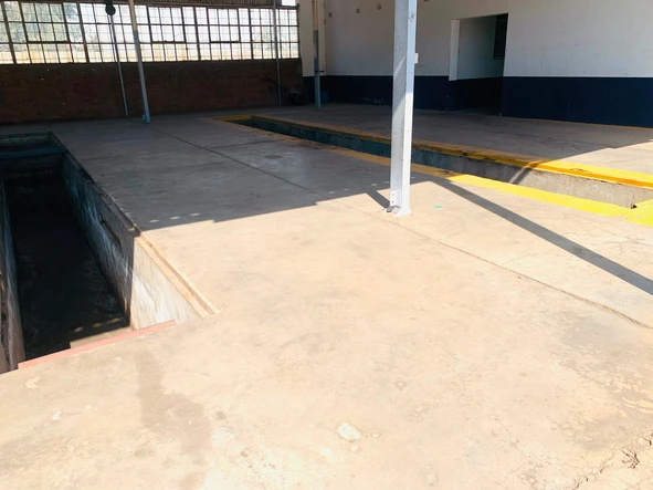 Warehouse & Factory