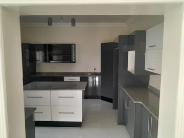 4 Bedroom Townhouse Complex