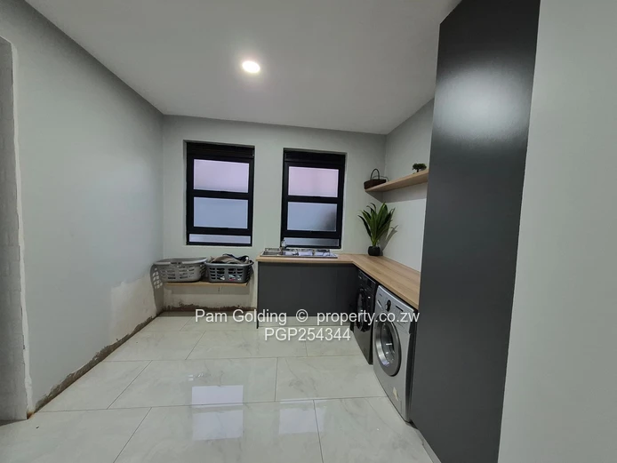 6 Bedroom House For Sale In Mount Pleasent Heights