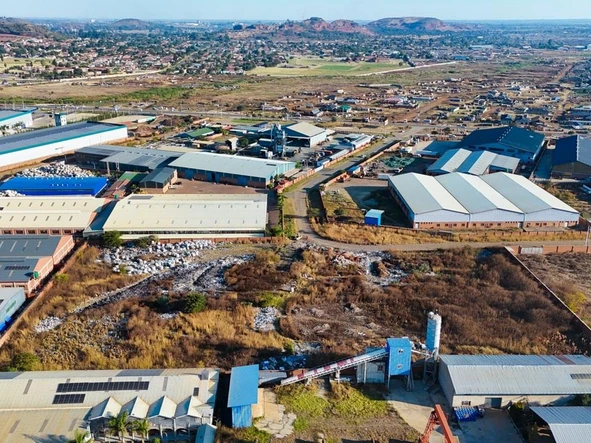 Commercial & Industrial Land