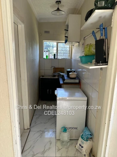 Cottage to rent - Chisipite
