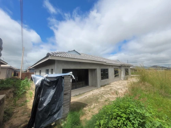 4 Bedroom House