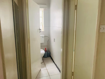 2 Bedroom Flat & Apartment