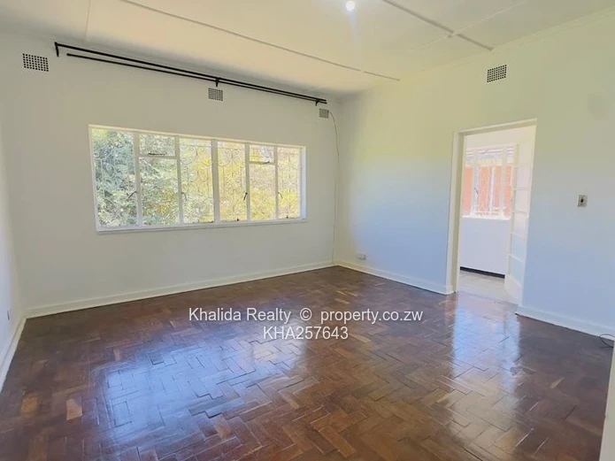 Avondale 2 Bed Flat For Sale| Along Ceres Road (Sole Mandate)