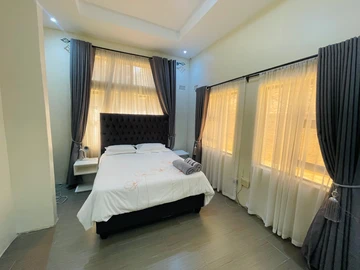 2 Bedroom Garden Flat