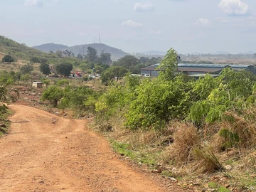 Commercial & Industrial Land