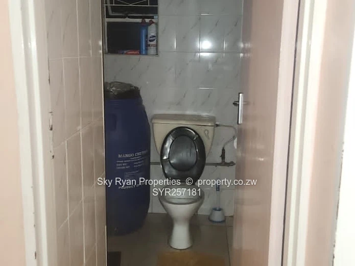 Flat For Sale In Mufakose