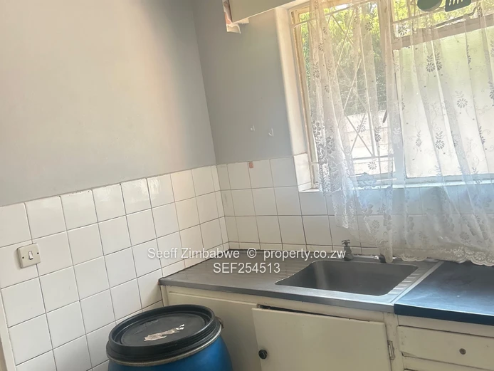 Chadcombe 2-Bed Garden Flat  (Sole Mandate)