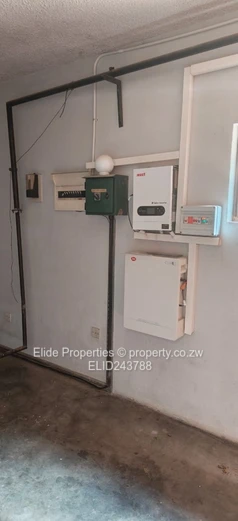 To let 3 Bedroomed Newlands Villa,  Harare.   (Sole Mandate)