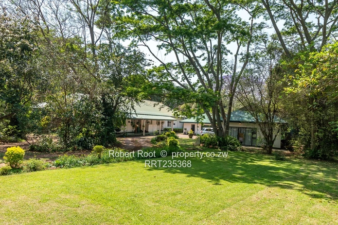 Spacious 6-Bedroom Family Home opposite Chisipite Snr School – Chisipite