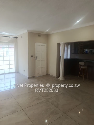 Very Neat House Adlynn For Sale Also Vacant