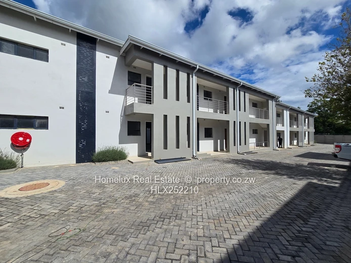 Beautiful Modern 2 Bedroom Garden Apartment  (Sole Mandate)