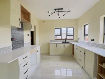 4 Bedroom Townhouse Complex