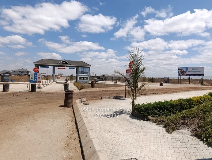 Fairview Haydon shineplus estate stands for sale (Sole Mandate)
