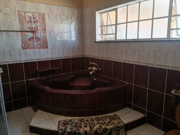 Commercial & Industrial Land