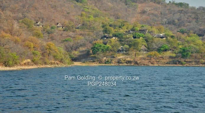 Own a piece of paradise in Mica Point Kariba