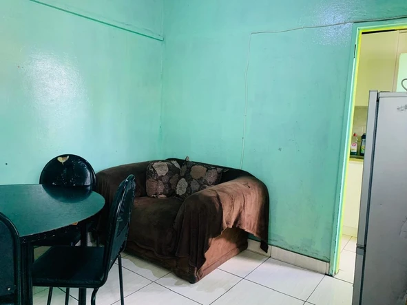 2 Bedroom Garden Flat