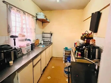 2 Bedroom Flat & Apartment