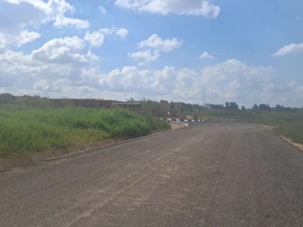 Stands & Residential Land
