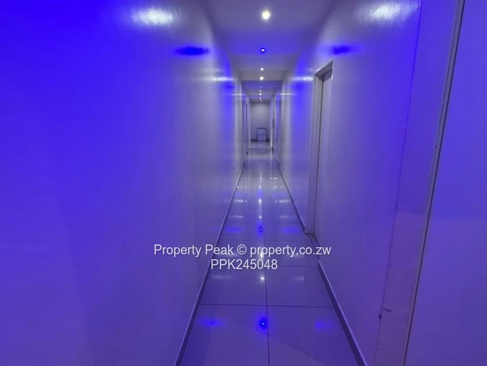 Beautiful Hatfield 5-Bed Home on 1,870m² — Solar System, Borehole