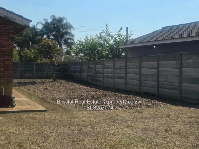 3-bedroom house for rent in Westgate