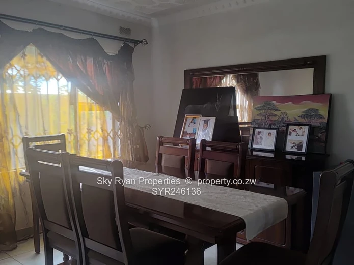Zimre Park House For Sale