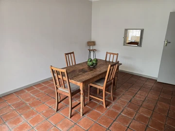 3 Bedroom Garden Flat