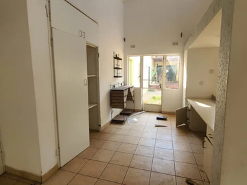 2 Bedroom Garden Flat