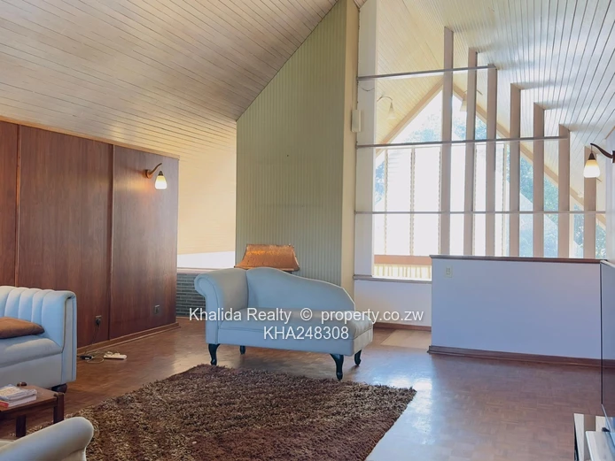 AVONDALE Executive Family Home | US$570k (Sole Mandate)