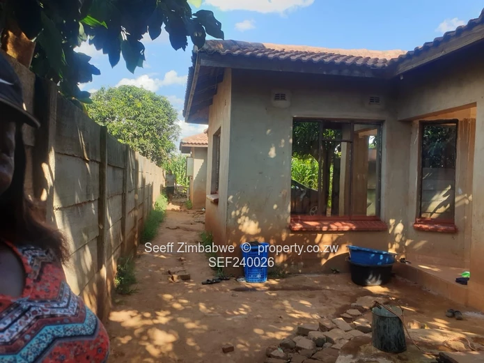 7-Room House for Sale in Granary Phase 2A!