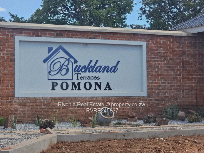 3192 m² Stand in Buckland Terraces, Pomona — Gated, Tarred Road