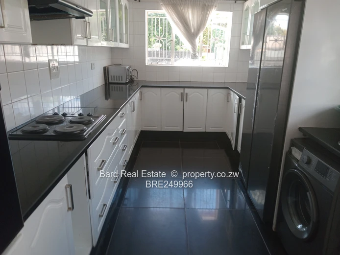 Ruwa House to Let
