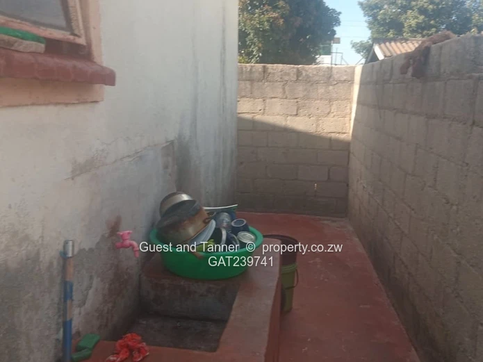 Mabvuku – House for Sale (Council Cession)