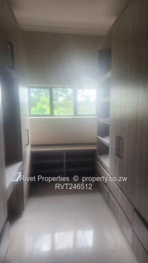 Duplex Townhouse To Let = Vacant