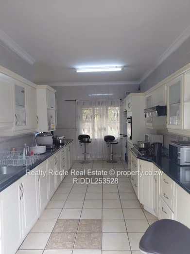Mtpleasant house for Sale  (Sole Mandate)