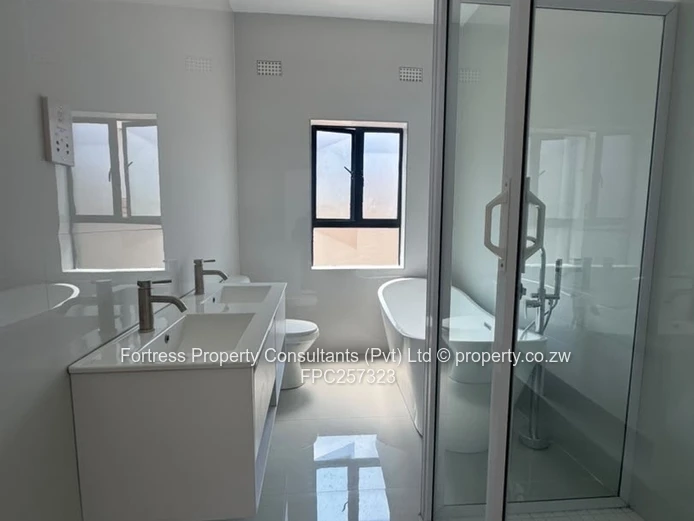 3-Bed Townhouse Available for Rent in Borrowdale