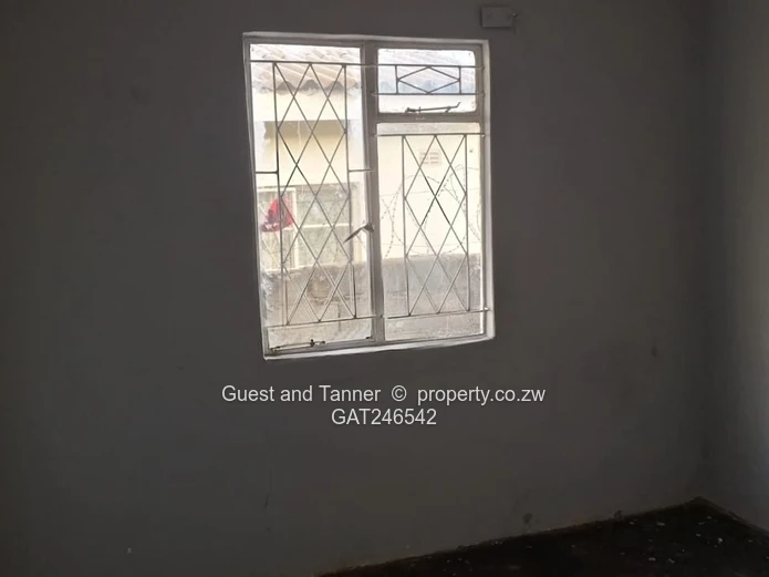 Residential House for Sale with Title Deed (Sole Mandate)