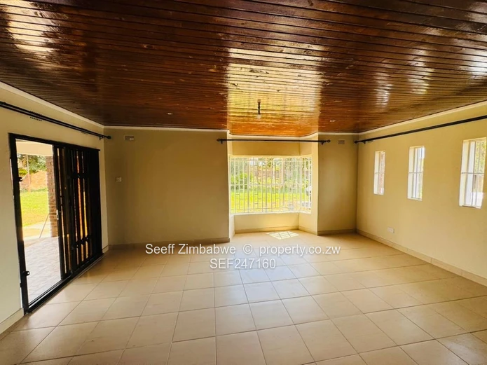 Modern 4-Bed Home in Knowe on 2305m² with Borehole