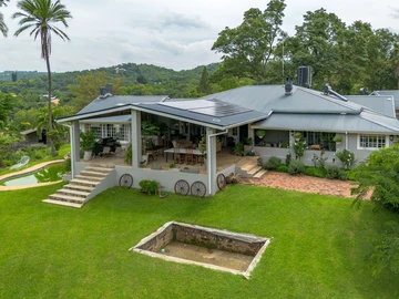 5 Bedroom House